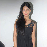Sruthi Haasan at oh my friend audio launch - Pictures